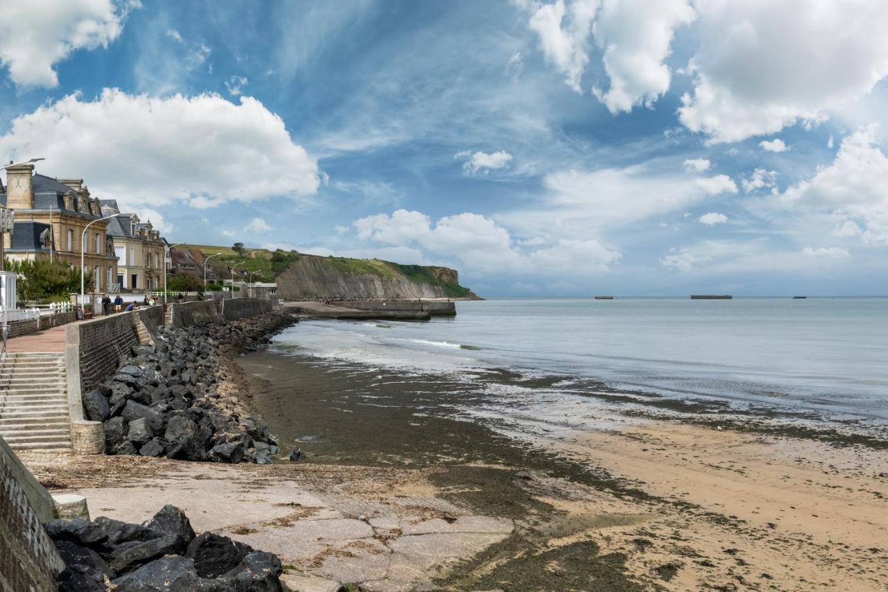 Appartement En Front De Mer Avec Terrasse Et Vue Mer Arromanches-les-Bains Esterno foto
