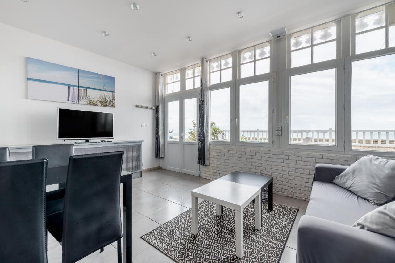 Appartement En Front De Mer Avec Terrasse Et Vue Mer Arromanches-les-Bains Esterno foto